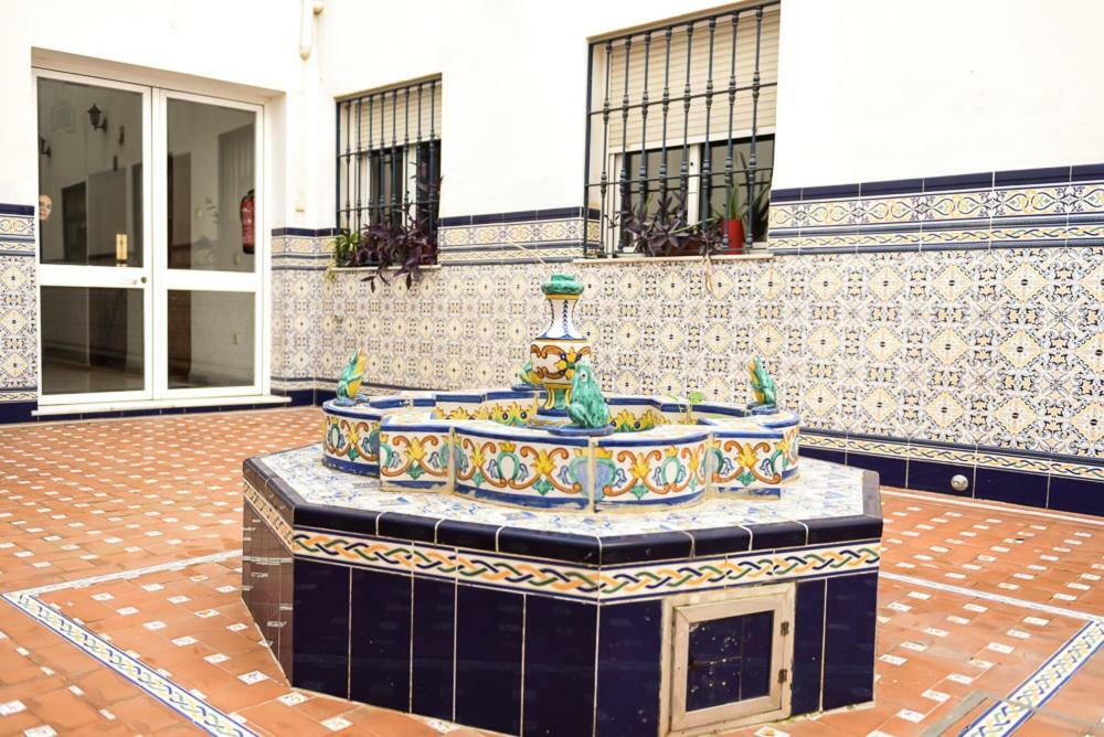 Serva La Bari Studio Seville Exterior photo